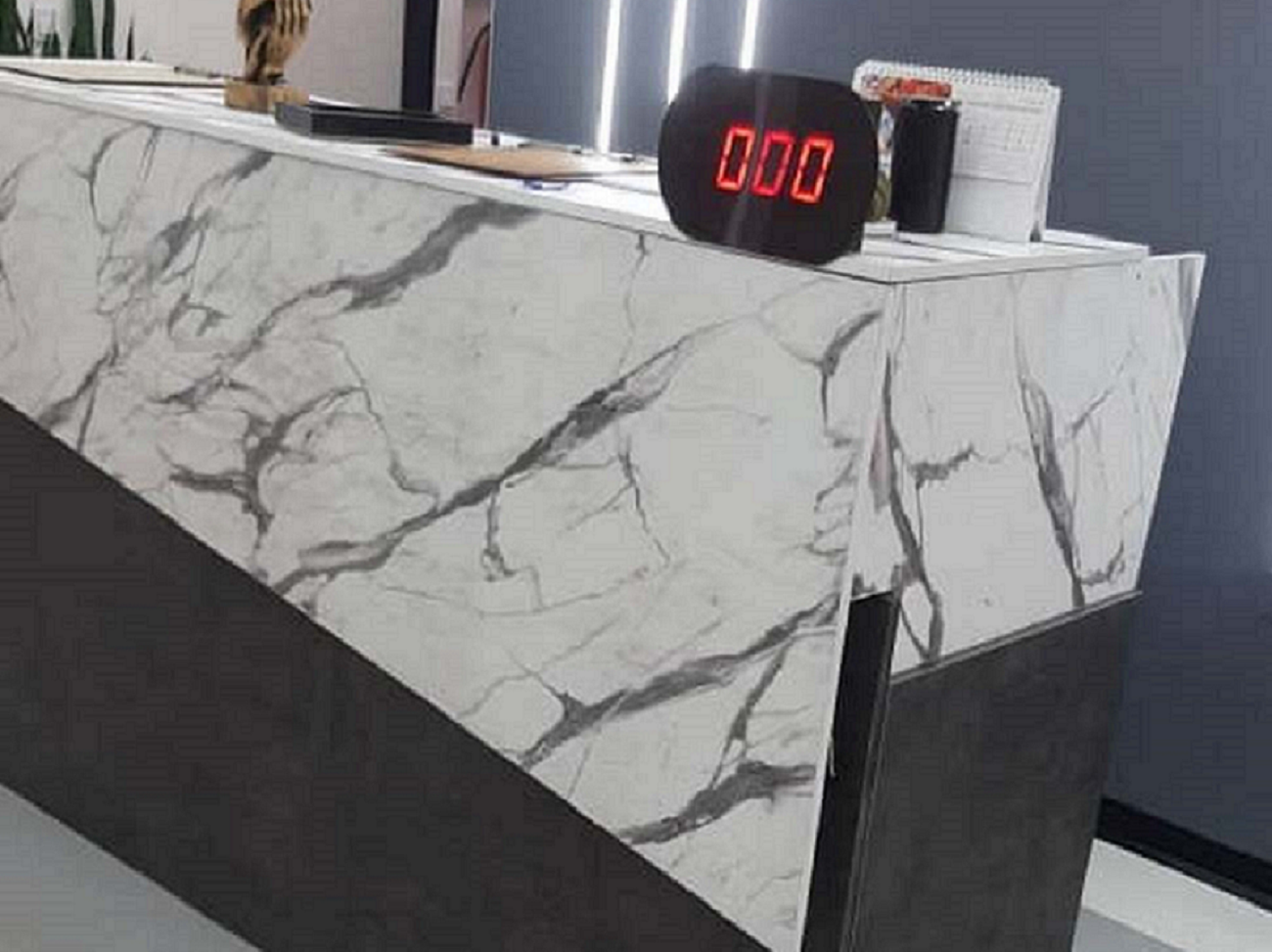 تابلو نمایشگر میز اپراتور